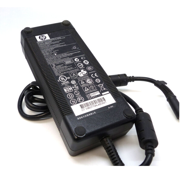 HP AC-Adapter Netzteil HSTNN-HA09 19,5V 7,9A 150w A150A00AL-HW01 7.4mm x 5.0mm Flach