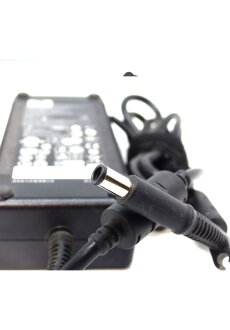 HP AC-Adapter Netzteil HSTNN-HA09 19,5V 7,9A 150w A150A00AL-HW01 7.4mm x 5.0mm Flach
