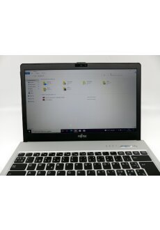 Fujitsu Lifebook S935  Core I5-5200u 2,20GHZ  500Gb 8GB 13,3 1920 x1080 LTE 4G